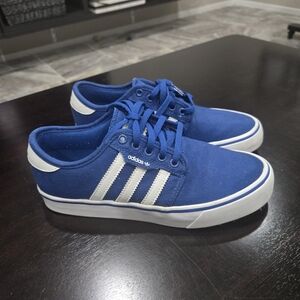 Adidas Men’s Blue Canvas Low-Top Sneakers